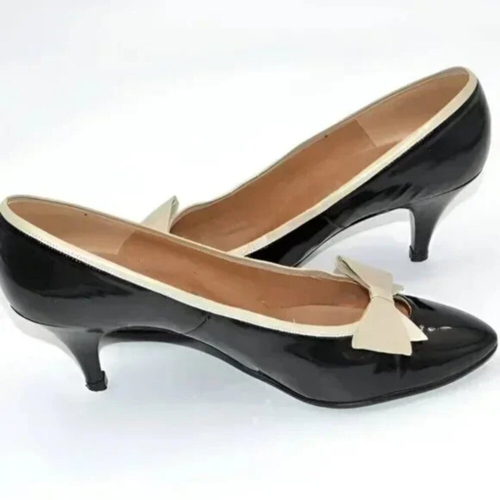 Palizzio Black Spanish Patent Leather Ivory Bow Minimalist Classic Pumps Heels 9 - Picture 5 of 13